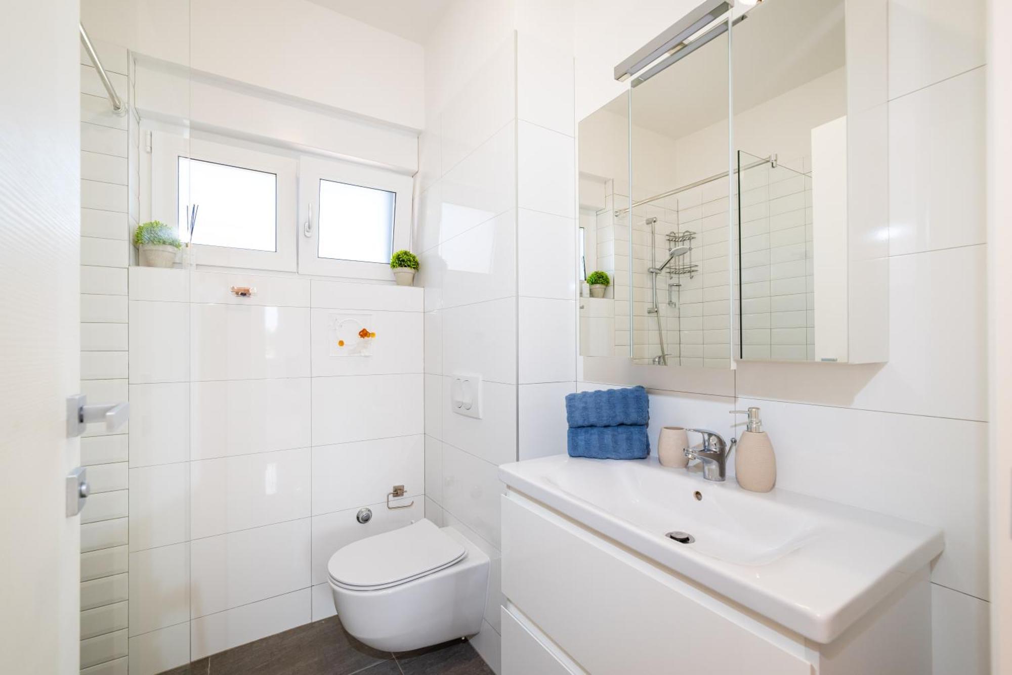 Luxury With Jacuzzy On A Private Roof Terrace